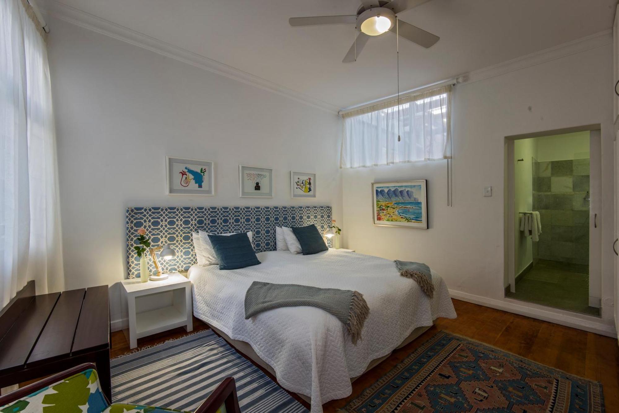 Barry Hall Apartments *