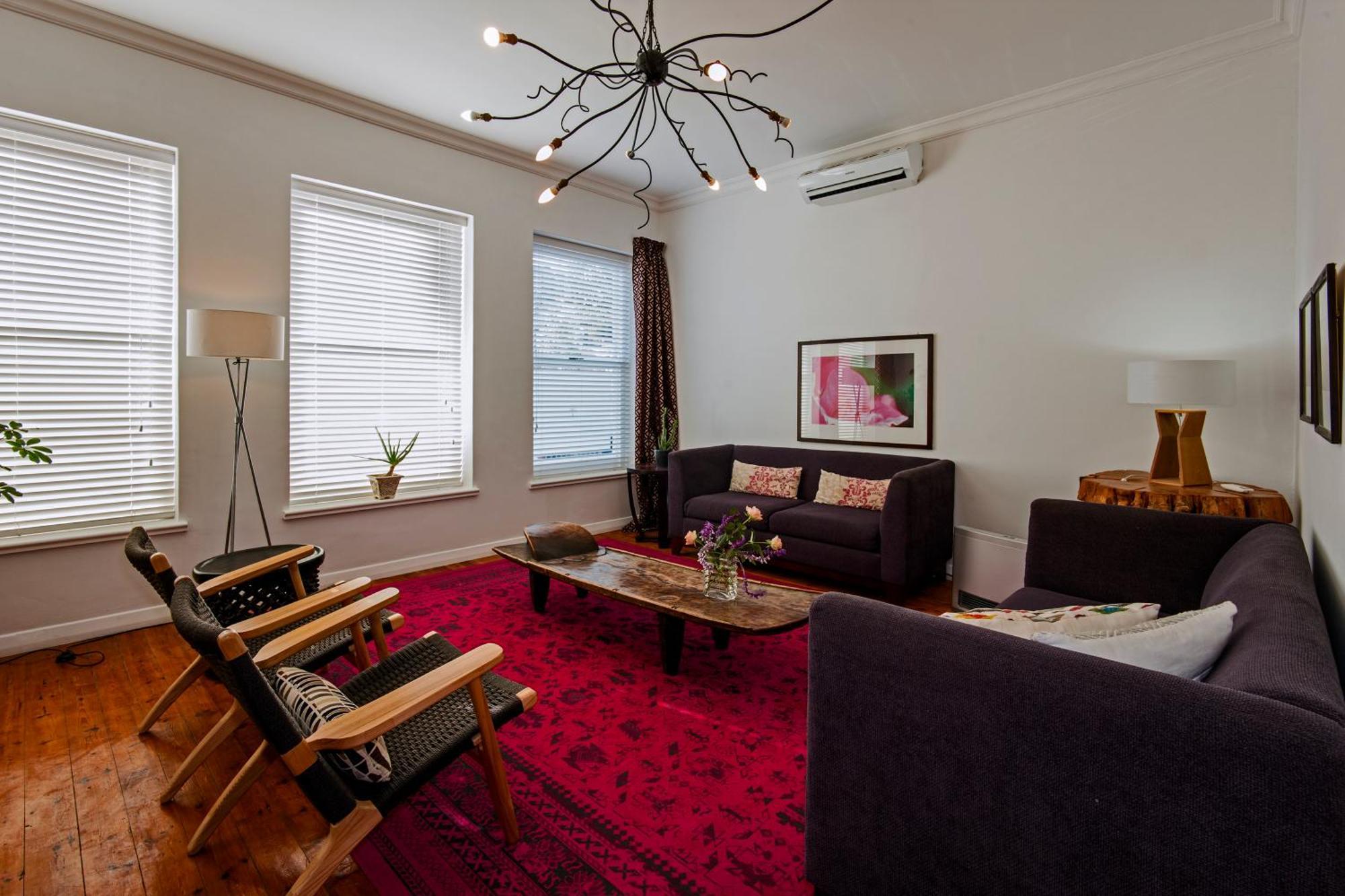 Barry Hall Apartments Apartment