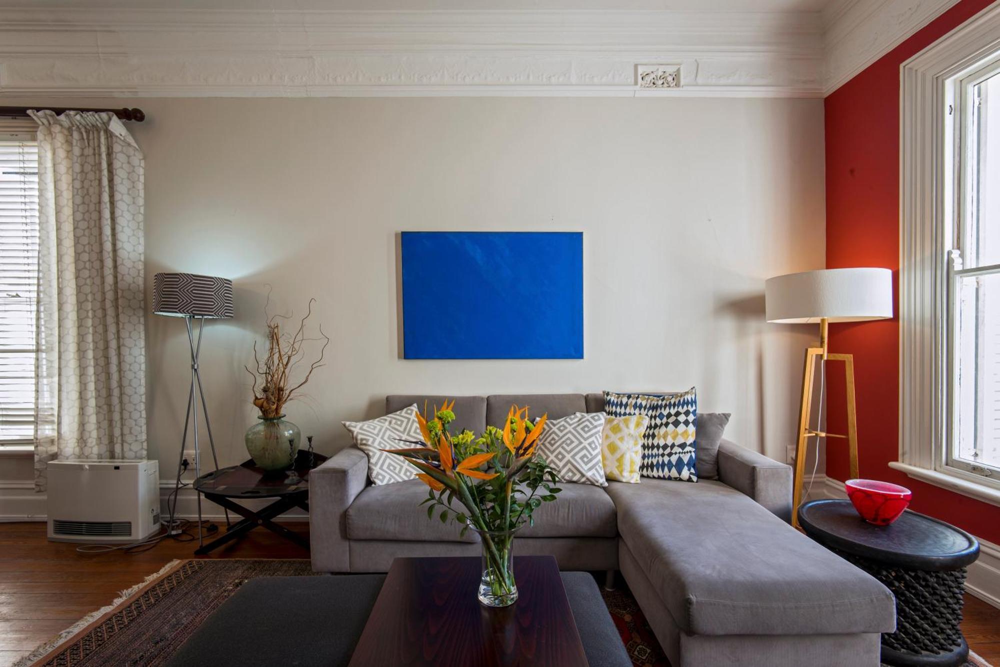 Barry Hall Apartments *