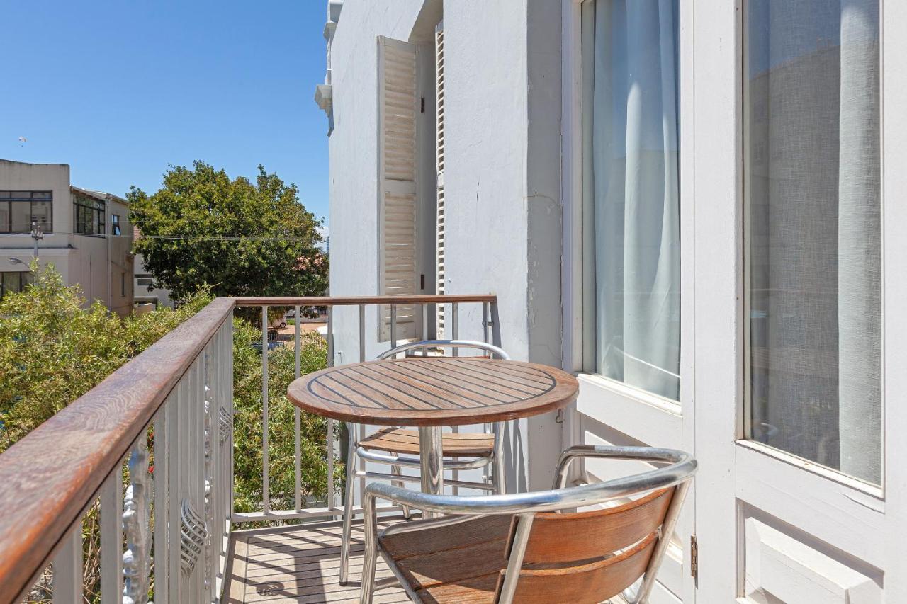 Barry Hall Appartement